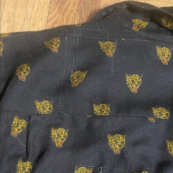 The Kooples  Casual Button Down Shirt men’s medium tiger print new - Picture 4 of 6